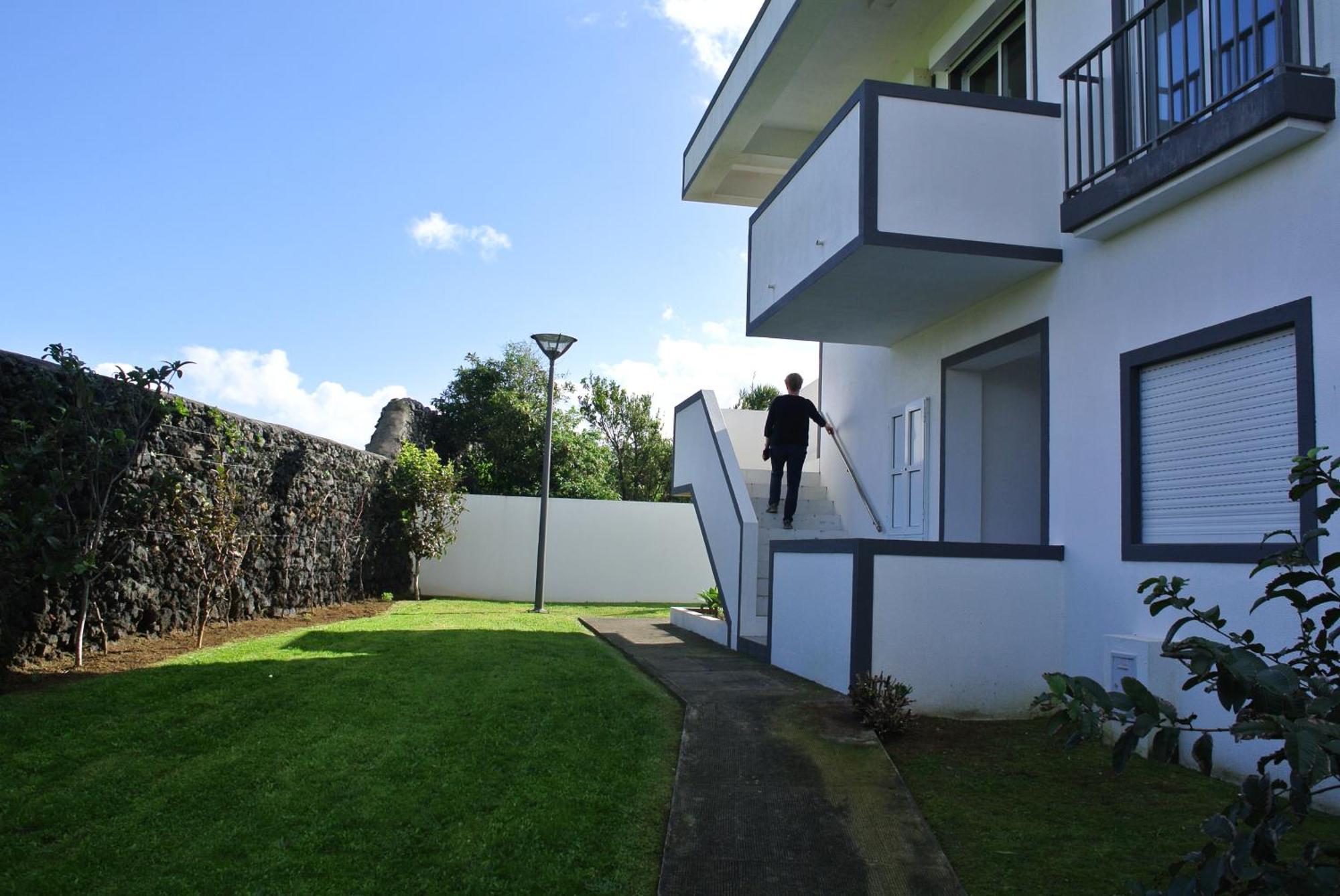 Casa Simba , Where The Fun Begins Ponta Delgada Exteriör bild